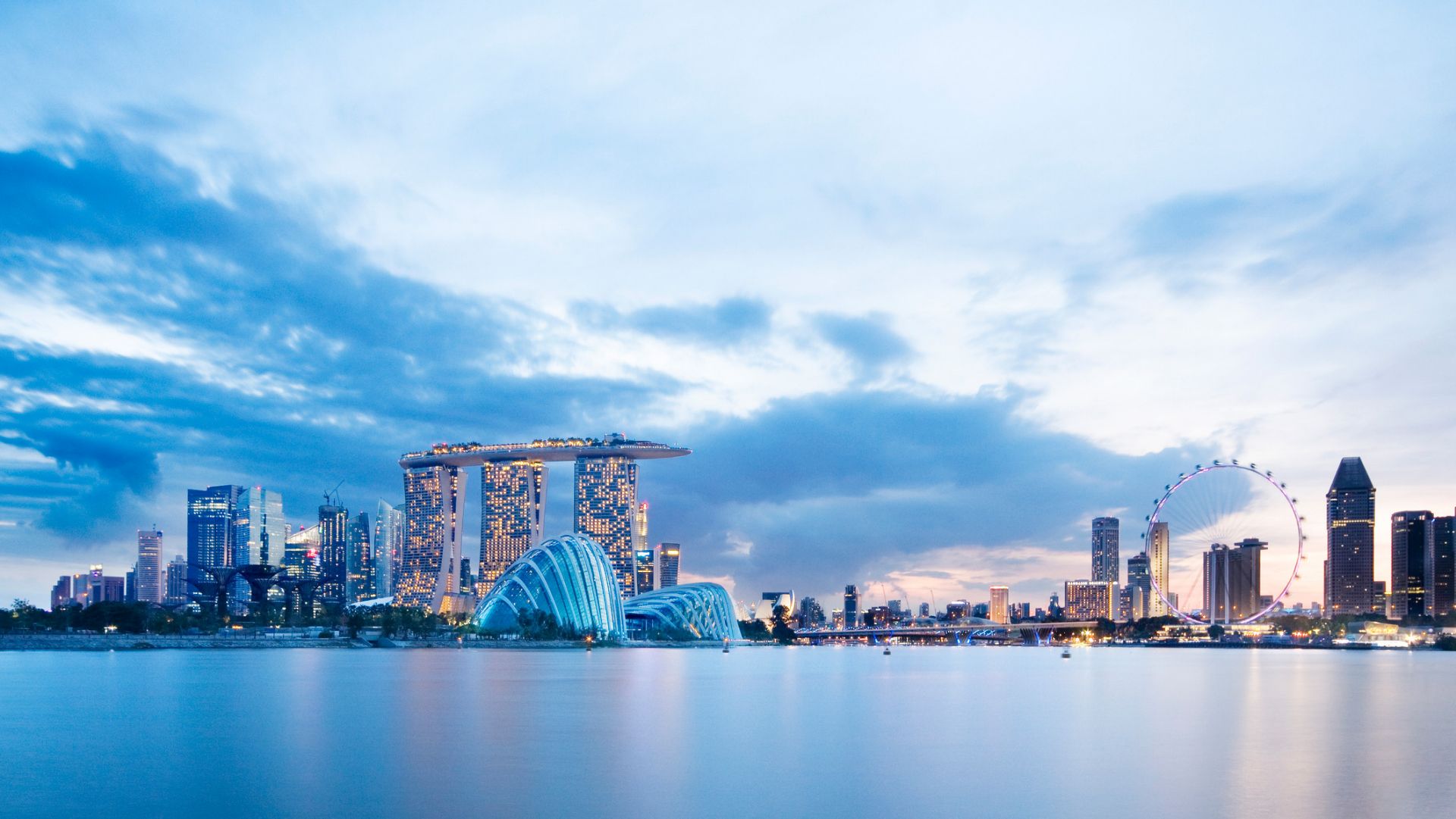 Singapore skyline 