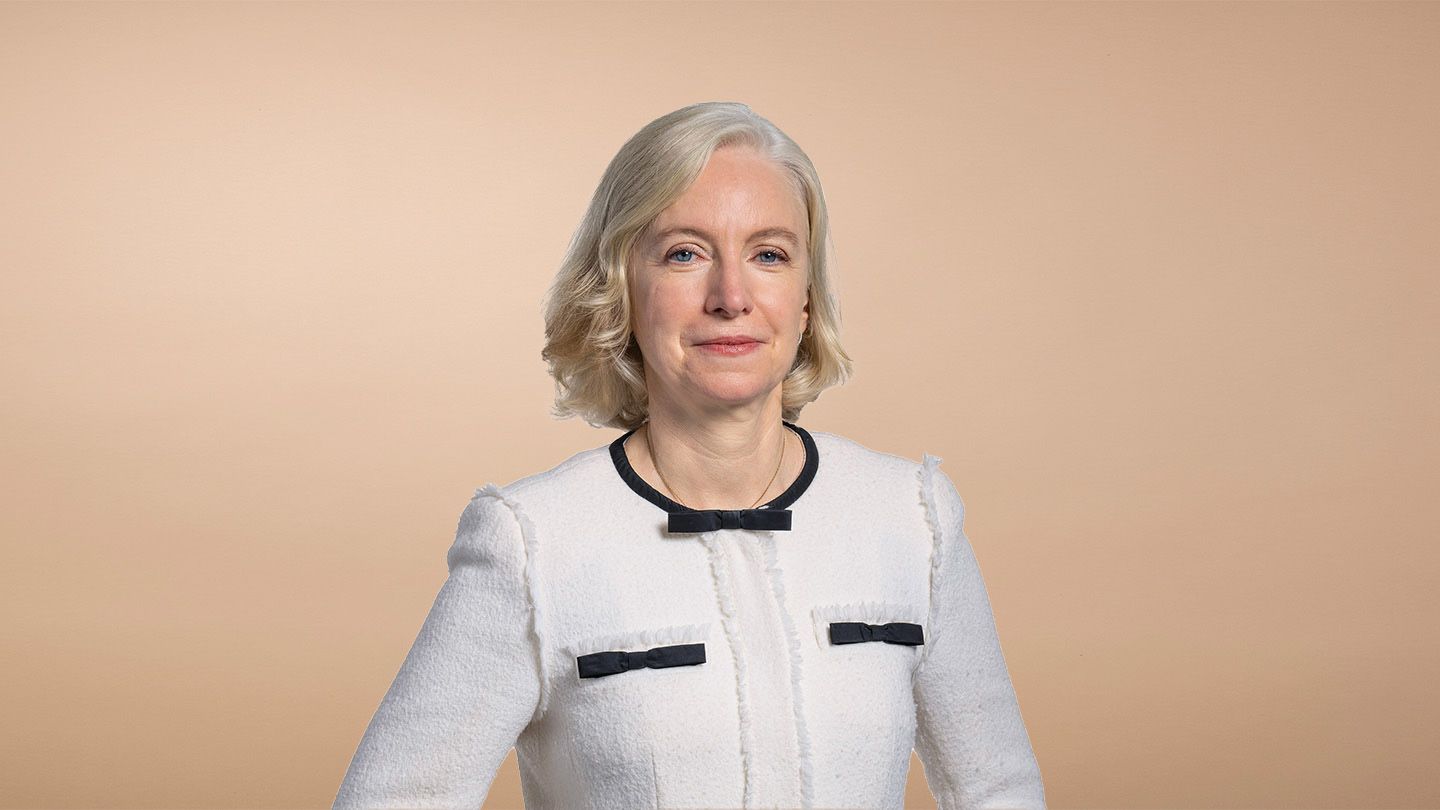 Julia Wilaon, Non-executive